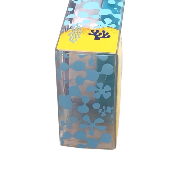 Wet N Wild SpongeBob Limited Ed. Seas The Day Cooling Makeup Finishing Powder - Picture 10 of 10